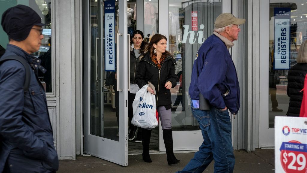 A Census Bureau report released Thursday showed that consumers were continuing to spend. Sales rose 0.7 percent in August 2021. (Drew Angerer/Getty Images)