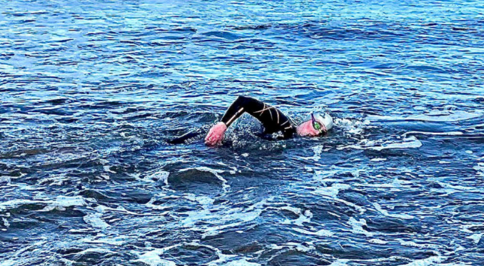 Jasmine Harrison, 22, will swim 900 miles. (Jasmine Harrison, SWNS/ Zenger)