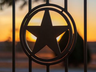 Photo of the symbol of Texas, a lone star. Jason Hernandez, a reformed community champion, has become an inspiring figure in the town of McKinney, Texas, transforming lives and bringing hope in his hometown Mckinney, Texas. MICHAEL KEENEY/UNSPLASH. 