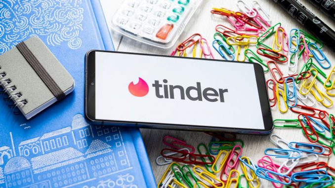 strongIn this photo illustration a Tinder logo seen displayed on a smartphone. Tinder saw a $475 million gain thanks to a 6% increase in direct revenue growthMATEUSZ SLODKOWSKI/SOPA IMAGES/LIGHTRICKET/GETTY IMAGES/strong