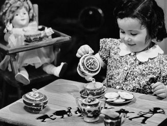 First described by Markus Reiner in 1956, the “teapot effect” that causes tea to dribble outside the pot has finally been explained in detail. (George Marks/Retrofile/Getty Images)