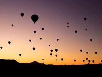 Capturing CO2 when it’s frozen at high altitude, using high-tech materials carried by balloons, could totally disrupt the carbon-capture technology world. (Umit Cem Pamuk/Pexels)