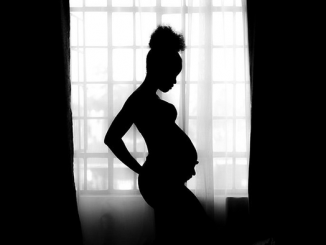 U.S.-born black women have been found to be at higher risk of preeclampsia during pregnancy than black immigrants. A new study considers both place of birth and sociological factors in determining the cause of this disparity. (Mustafa Omar/Unsplash)