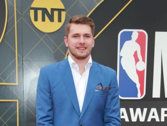 It's difficult to deal with Luka Dončić when he's rolling. He's always thinking two frames ahead. (Rich Fury/Getty Images)