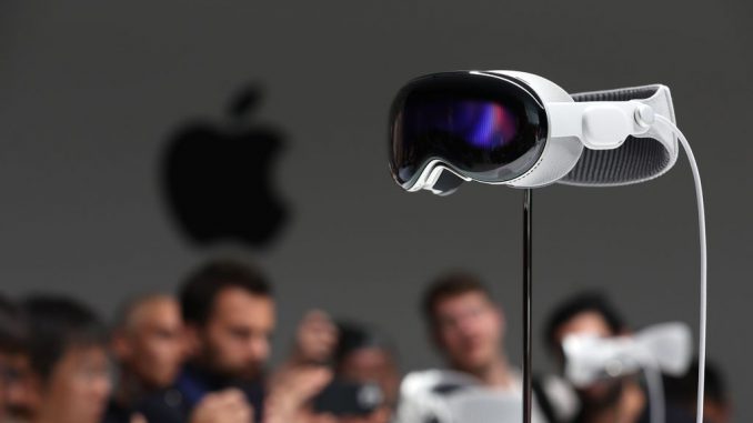 CUPERTINO, CALIFORNIA - JUNE 05: The new Apple Vision Pro headset is displayed during the Apple Worldwide Developers Conference on June 05, 2023 in Cupertino, California.Apple Inc.'sstrong /strong(NASDAQ:a href=https://www.Zenger News.com/stock/AAPL#NASDAQAAPL/a) a href=https://www.Zenger News.com/general/entertainment/23/07/33145772/buying-an-apple-vision-pro-youll-need-to-book-an-appointment-firststrongVision Pro/strong /amay not find much traction with its current pricing and form factor, according to Bloomberg columnist Mark Gurman. PHOTO BY JUSTIN SULLIVAN/GETTY IMAGES
