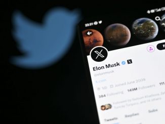 ANKARA, TURKIYE - JULY 24: In this photo illustration, Twitter account of Elon Musk is displayed in front of a screen displaying the former logo of 'Twitter' in Ankara, Turkiye on July 24, 2023. PHOTO BY HARUN OZLAP/GETTY IMAGES