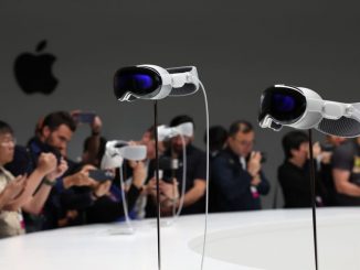 CUPERTINO, CALIFORNIA - JUNE 05: The new Apple Vision Pro headset is displayed during the Apple Worldwide Developers Conference on June 05, 2023 in Cupertino, California. Apple CEO Tim Cook kicked off the annual WWDC23 developer conference with the announcement of the new Apple Vision Pro mixed reality headset. PHOTO BY JUSTIN SULLIVAN/GETTY IMAGES