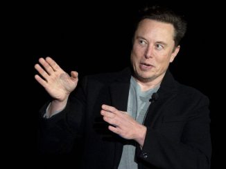 Tesla Inc CEO Elon Musk on Wednesday clapped back at rival EV maker Lucid Group Inc after it reported underwhelming third-quarter deliveries. JIM WATSON/GETTY IMAGES